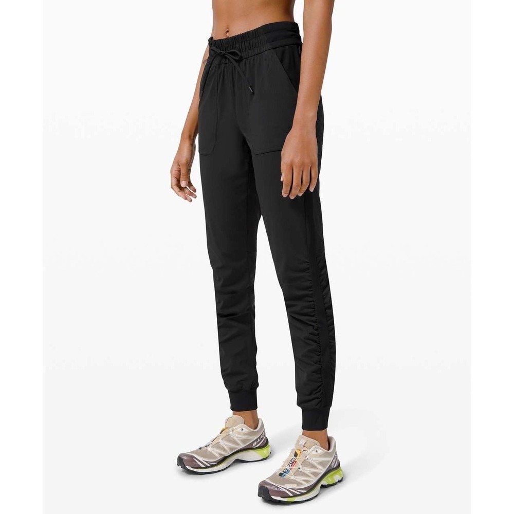 Lululemon Beyond The Studio Jogger Pant Women's 4 Black Stretch Ruched Swift Gym
